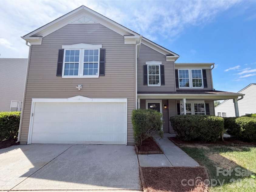 185 Boiling Brook Drive, Statesville, NC 28625.  MLS# CAR4376499, YatesRealty ID 43582. 