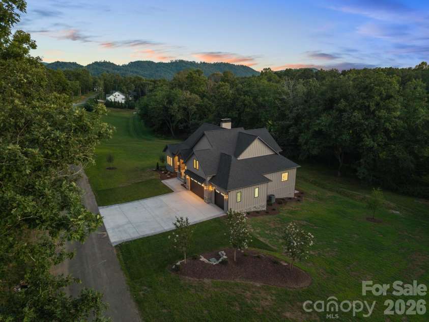 246 Turkey Ridge Road, Fletcher, NC 28732.  MLS# CAR4409643, YatesRealty ID 43583. 