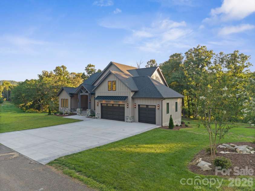 246 Turkey Ridge Road, Fletcher, NC 28732.  MLS# CAR4409643, YatesRealty ID 43583. 