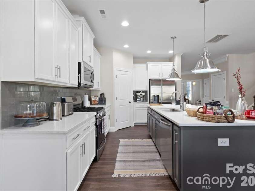 1029 Paddington Drive, Indian Trail, NC 28079.  MLS# CAR4414232, YatesRealty ID 43584. 