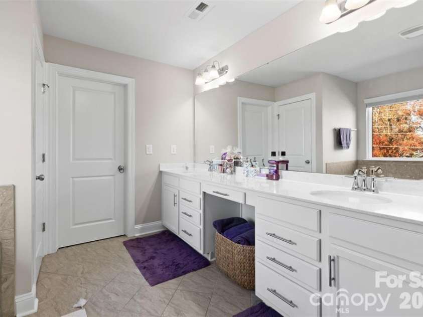 1029 Paddington Drive, Indian Trail, NC 28079.  MLS# CAR4414232, YatesRealty ID 43584. 
