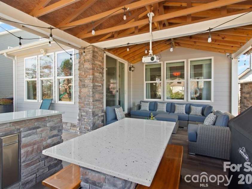 1029 Paddington Drive, Indian Trail, NC 28079.  MLS# CAR4414232, YatesRealty ID 43584. 