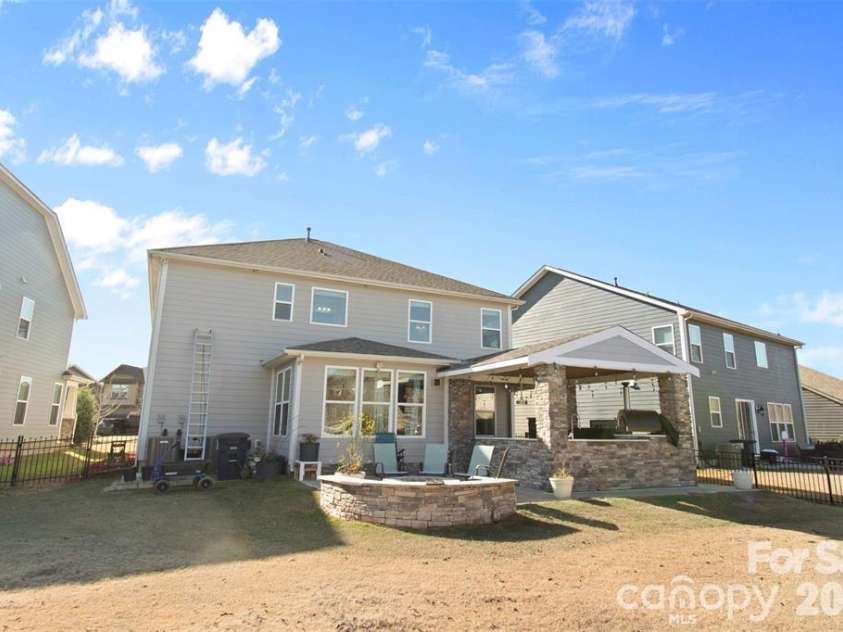 1029 Paddington Drive, Indian Trail, NC 28079.  MLS# CAR4414232, YatesRealty ID 43584. 