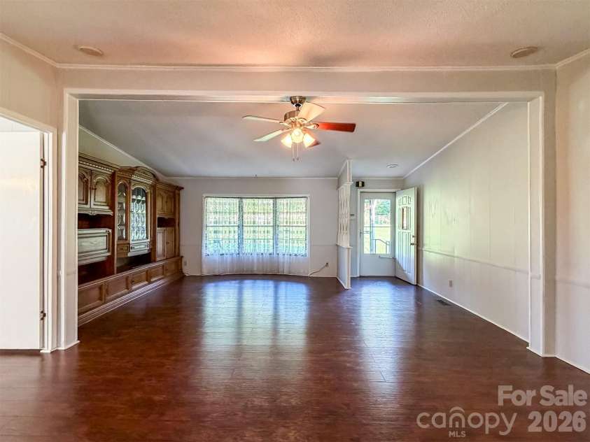 1898 Henry Smith Street, Hickory, NC 28601.  MLS# CAR4413807, YatesRealty ID 43587. 