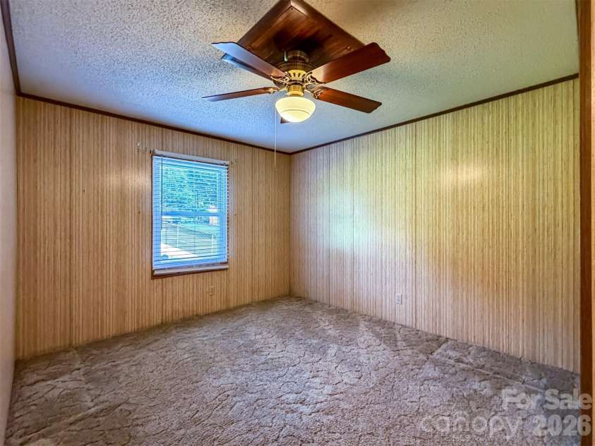 1898 Henry Smith Street, Hickory, NC 28601.  MLS# CAR4413807, YatesRealty ID 43587. 