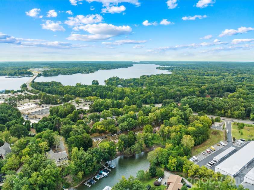 4130 Charlotte Highway, Lake Wylie, SC 29710.  MLS# CAR4414226, YatesRealty ID 43588. 