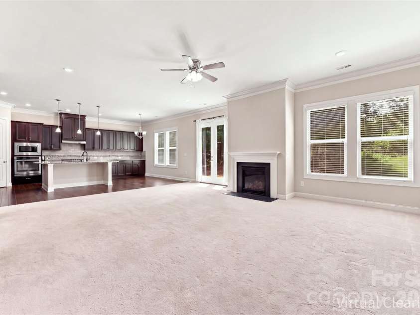 16131 Alsace Drive, Charlotte, NC 28278.  MLS# CAR4413788, YatesRealty ID 43589. 