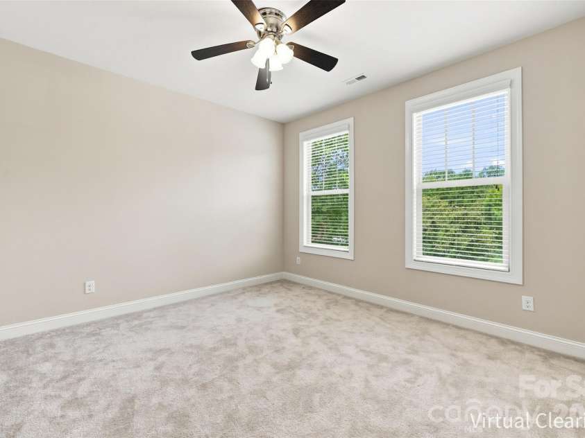 16131 Alsace Drive, Charlotte, NC 28278.  MLS# CAR4413788, YatesRealty ID 43589. 