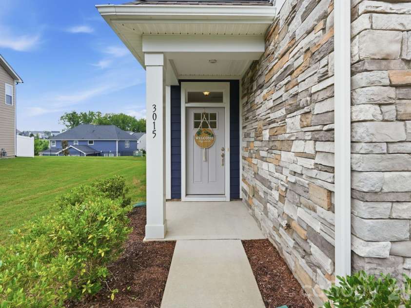 3015 Patchwork Court, Fort Mill, SC 29708.  MLS# CAR4410196, YatesRealty ID 43590. 