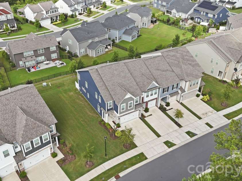 3015 Patchwork Court, Fort Mill, SC 29708.  MLS# CAR4410196, YatesRealty ID 43590. 