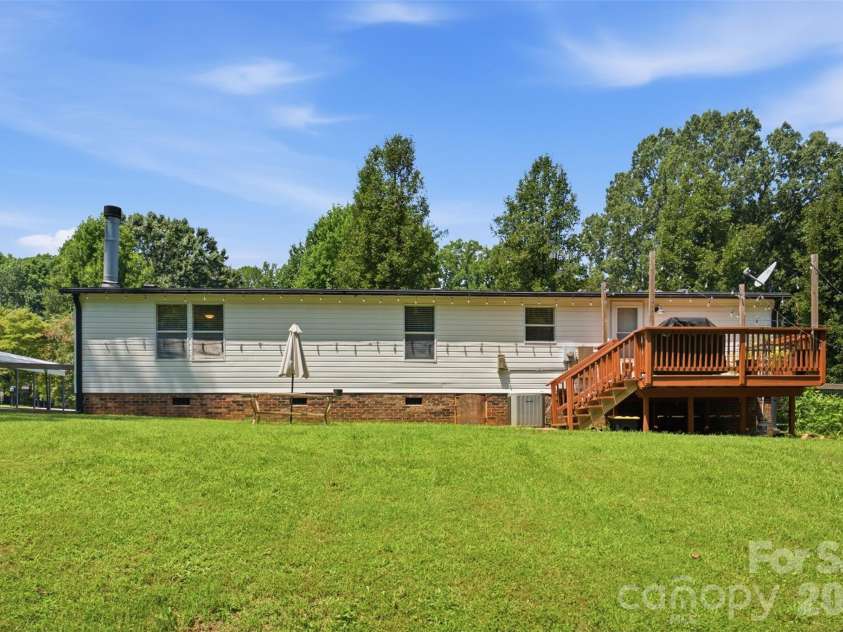 136 Mott Road, Mooresville, NC 28115.  MLS# CAR4413127, YatesRealty ID 43592. 