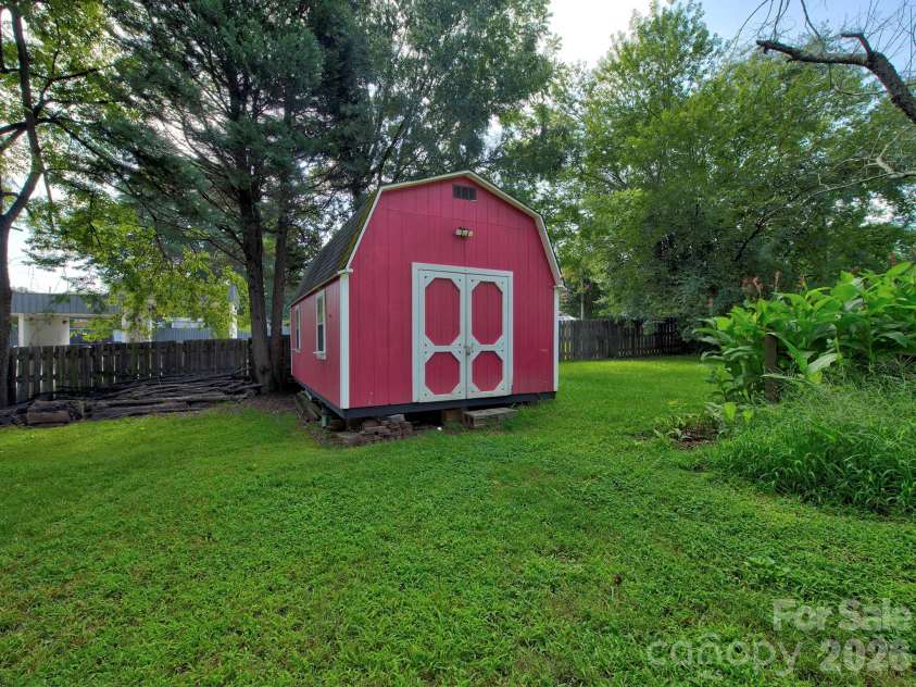 46 Mandalay Place, Concord, NC 28027.  MLS# CAR4413172, YatesRealty ID 43593. 