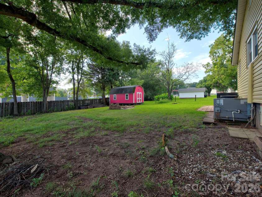46 Mandalay Place, Concord, NC 28027.  MLS# CAR4413172, YatesRealty ID 43593. 