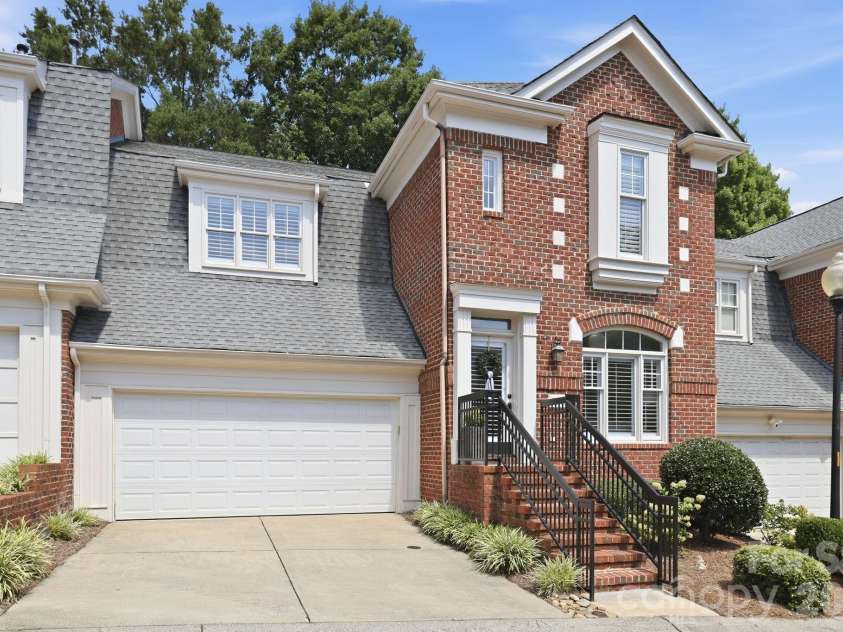 3310 Stettler View Road, Charlotte, NC 28210.  MLS# CAR4412396, YatesRealty ID 43596. 