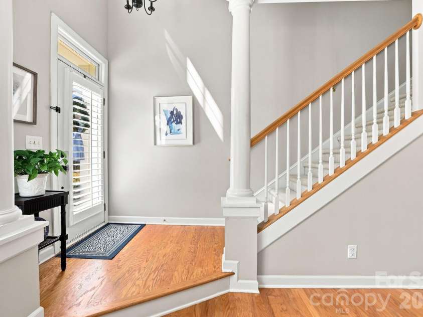3310 Stettler View Road, Charlotte, NC 28210.  MLS# CAR4412396, YatesRealty ID 43596. 