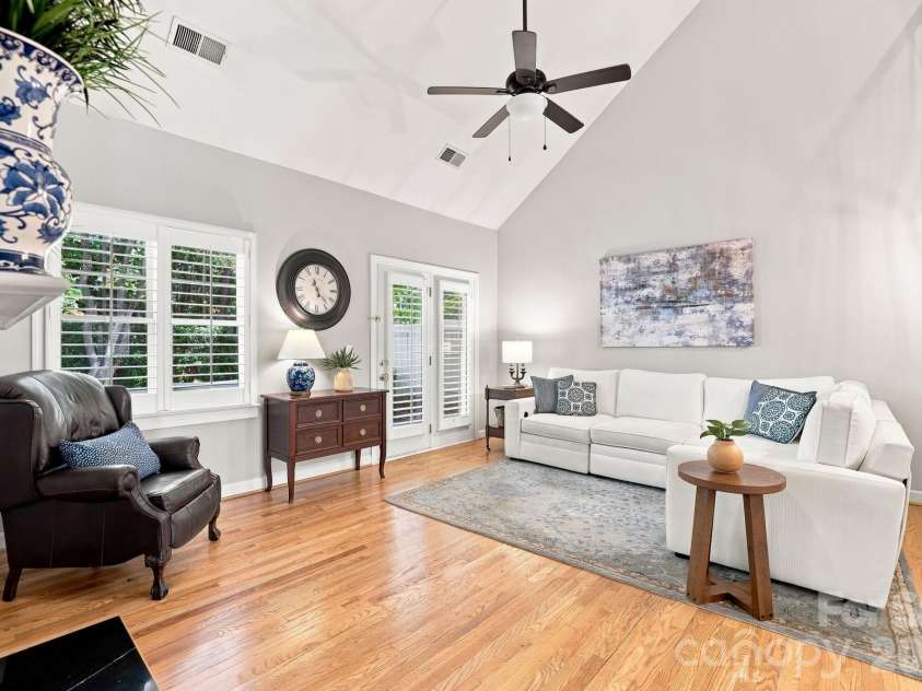 3310 Stettler View Road, Charlotte, NC 28210.  MLS# CAR4412396, YatesRealty ID 43596. 