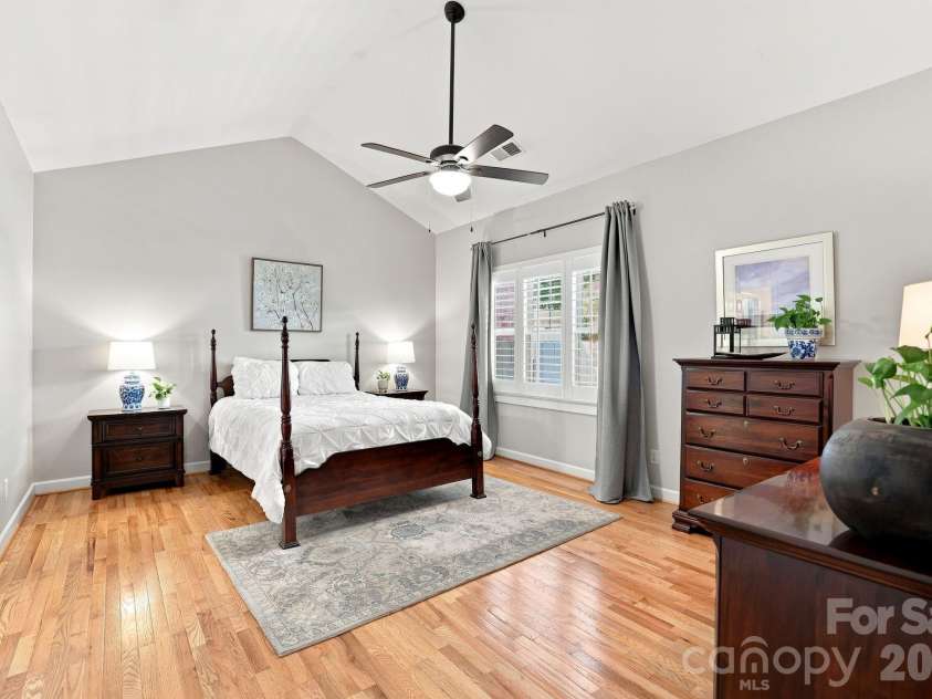 3310 Stettler View Road, Charlotte, NC 28210.  MLS# CAR4412396, YatesRealty ID 43596. 