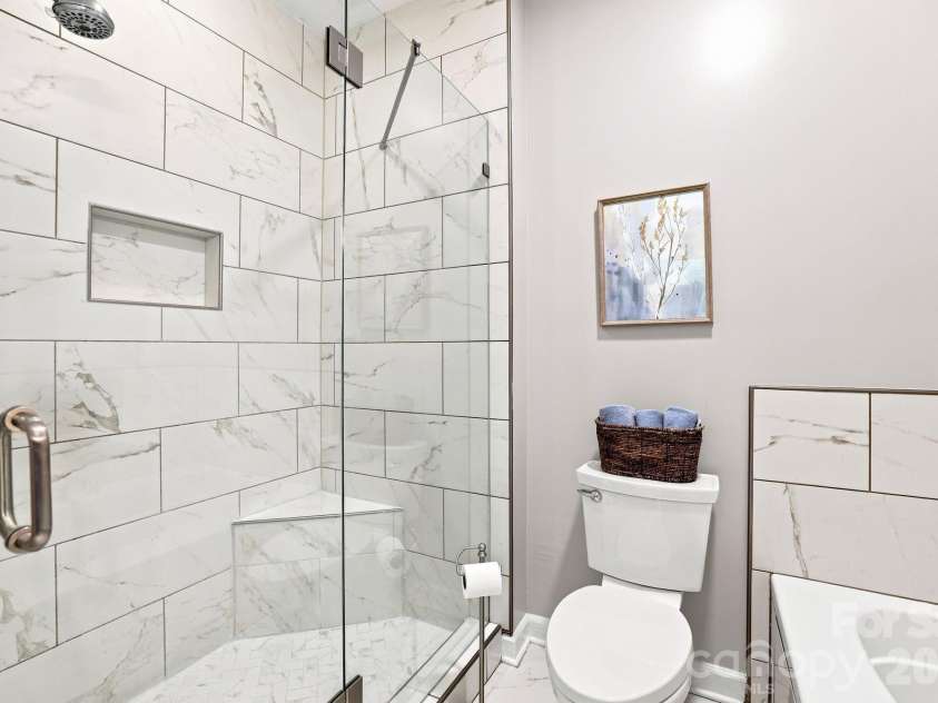 3310 Stettler View Road, Charlotte, NC 28210.  MLS# CAR4412396, YatesRealty ID 43596. 