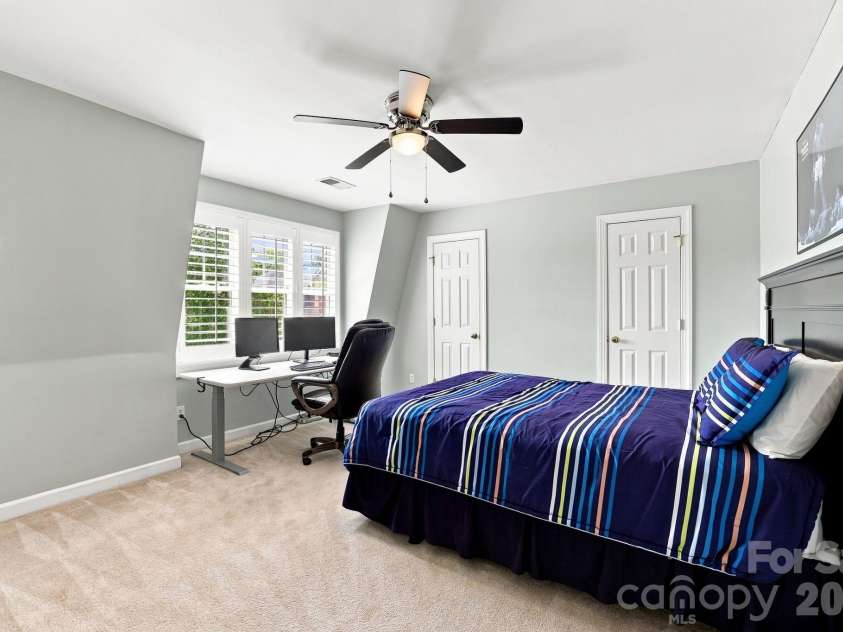 3310 Stettler View Road, Charlotte, NC 28210.  MLS# CAR4412396, YatesRealty ID 43596. 