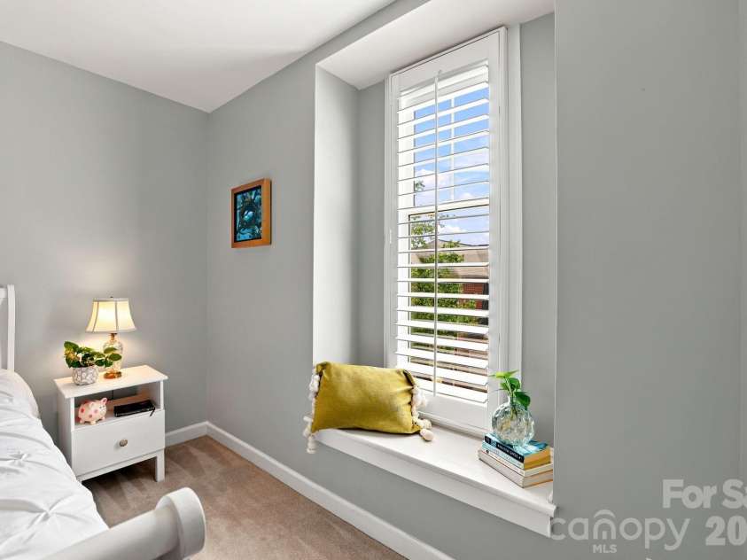 3310 Stettler View Road, Charlotte, NC 28210.  MLS# CAR4412396, YatesRealty ID 43596. 