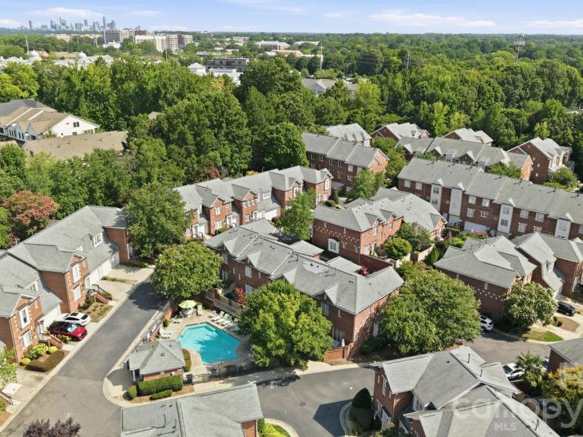 3310 Stettler View Road, Charlotte, NC 28210.  MLS# CAR4412396, YatesRealty ID 43596. 