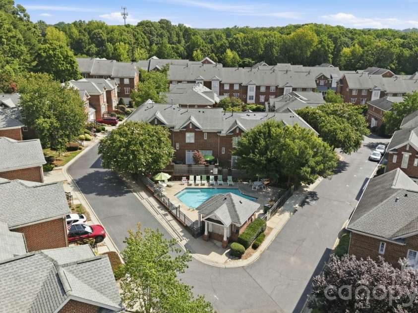 3310 Stettler View Road, Charlotte, NC 28210.  MLS# CAR4412396, YatesRealty ID 43596. 