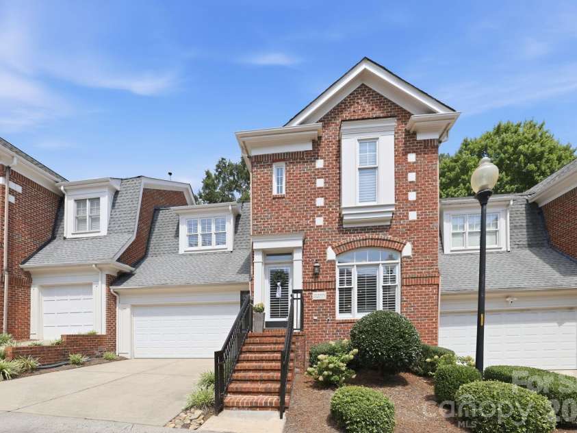 3310 Stettler View Road, Charlotte, NC 28210.  MLS# CAR4412396, YatesRealty ID 43596. 