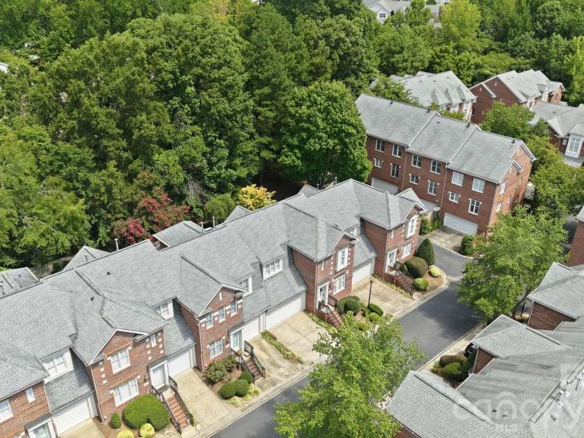 3310 Stettler View Road, Charlotte, NC 28210.  MLS# CAR4412396, YatesRealty ID 43596. 