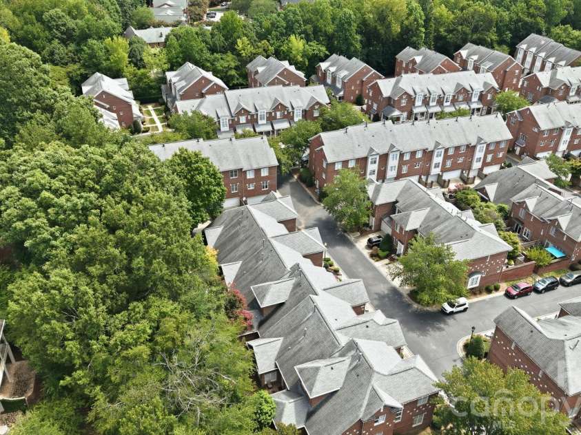 3310 Stettler View Road, Charlotte, NC 28210.  MLS# CAR4412396, YatesRealty ID 43596. 