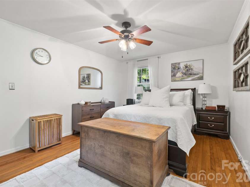 706 Unity Street, Fort Mill, SC 29715.  MLS# CAR4412427, YatesRealty ID 43597. With walk in closet