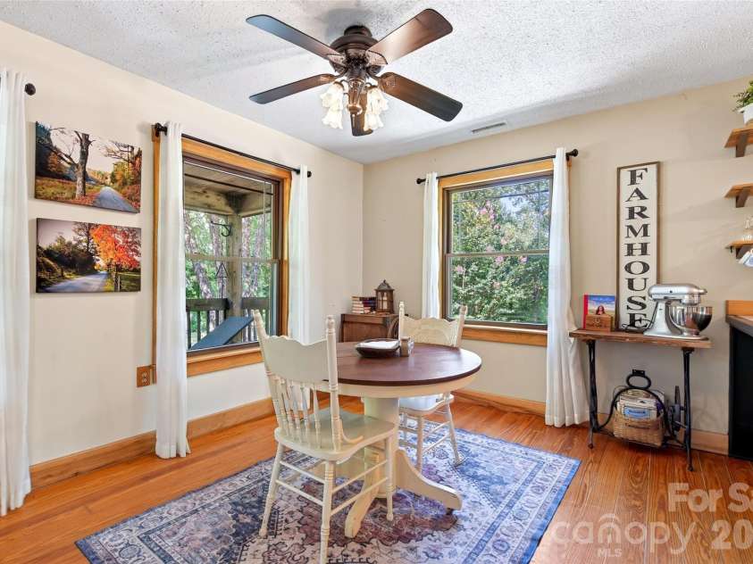 929 Camp Creek Road, Union Mills, NC 28167.  MLS# CAR4412648, YatesRealty ID 43599. Dining area