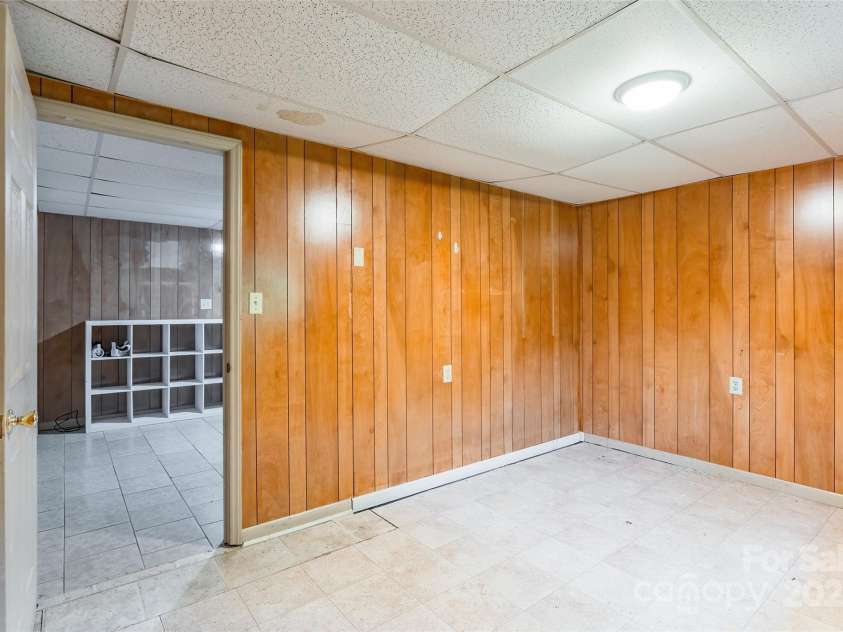 2675 Tablerock Road, Lenoir, NC 28645.  MLS# CAR4271816, YatesRealty ID 436. 