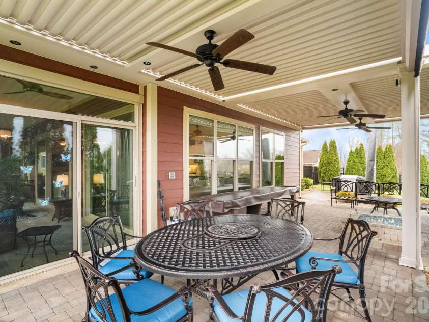 482 Flat Rock Drive, Denver, NC 28037.  MLS# CAR4353239, YatesRealty ID 4360. 