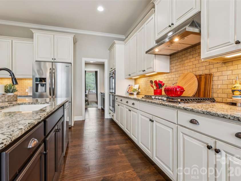 14330 Promenade Drive, Huntersville, NC 28078.  MLS# CAR4412655, YatesRealty ID 43600. 