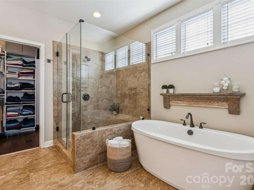 14330 Promenade Drive, Huntersville, NC 28078.  MLS# CAR4412655, YatesRealty ID 43600. 