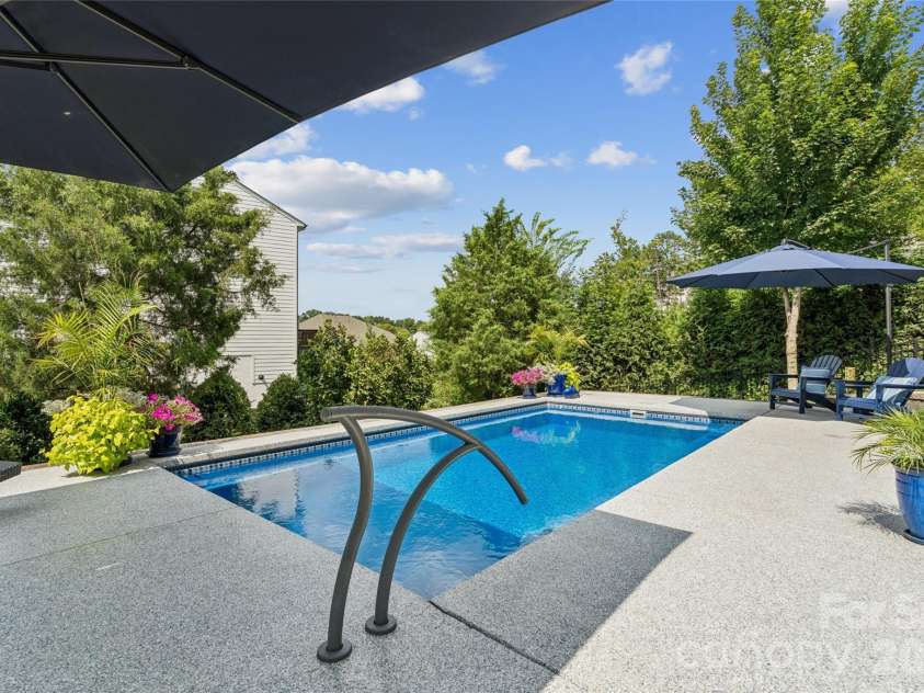 14330 Promenade Drive, Huntersville, NC 28078.  MLS# CAR4412655, YatesRealty ID 43600. 