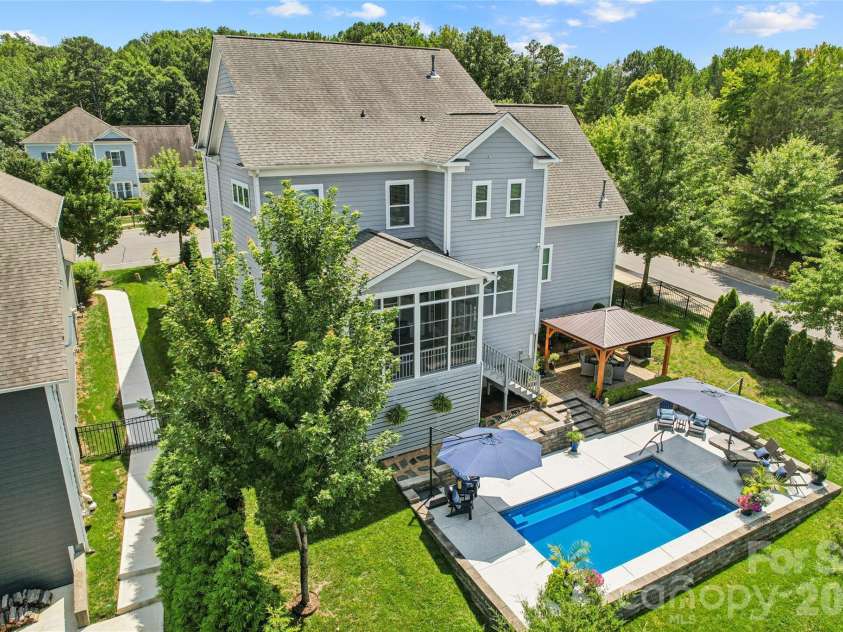 14330 Promenade Drive, Huntersville, NC 28078.  MLS# CAR4412655, YatesRealty ID 43600. 