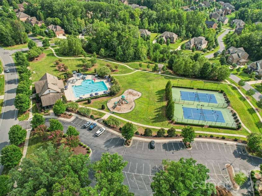 14330 Promenade Drive, Huntersville, NC 28078.  MLS# CAR4412655, YatesRealty ID 43600. 