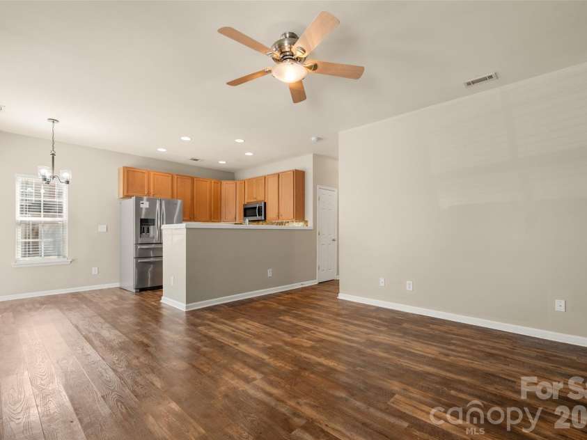 620 Fountain Court, Fort Mill, SC 29715.  MLS# CAR4411478, YatesRealty ID 43601. 