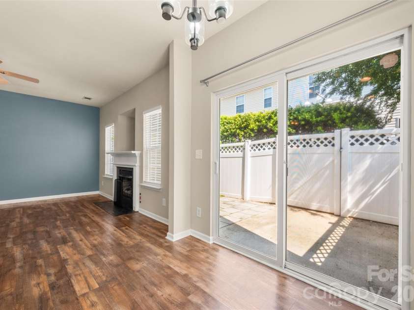 620 Fountain Court, Fort Mill, SC 29715.  MLS# CAR4411478, YatesRealty ID 43601. 