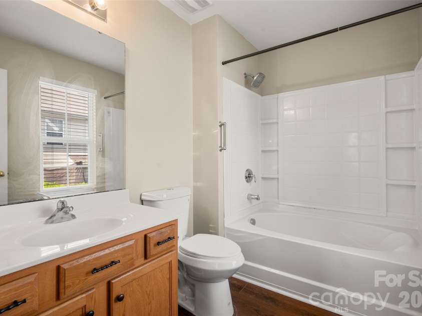 620 Fountain Court, Fort Mill, SC 29715.  MLS# CAR4411478, YatesRealty ID 43601. 
