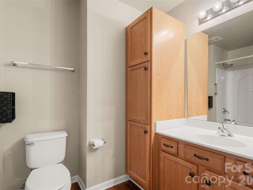 620 Fountain Court, Fort Mill, SC 29715.  MLS# CAR4411478, YatesRealty ID 43601. 