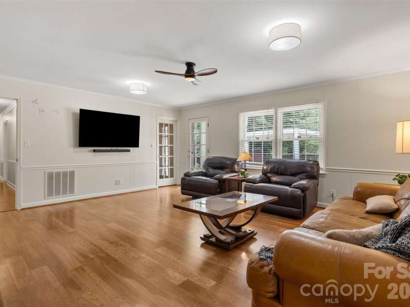 3701 Princeton Drive, Gastonia, NC 28056.  MLS# CAR4410949, YatesRealty ID 43602. 