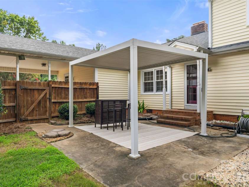3701 Princeton Drive, Gastonia, NC 28056.  MLS# CAR4410949, YatesRealty ID 43602. 