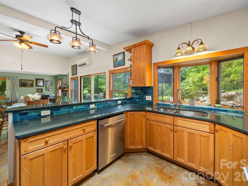 789 & 00000 Morrow Branch Road, Leicester, NC 28748.  MLS# CAR4412867, YatesRealty ID 43605. 