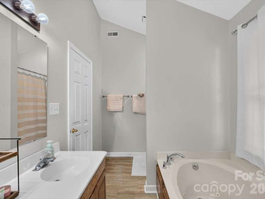 2025 Hilltop Road, Rock Hill, SC 29732.  MLS# CAR4412861, YatesRealty ID 43606. 