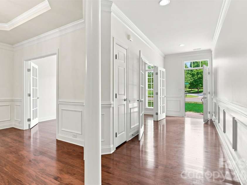 14703 Long Iron Drive, Huntersville, NC 28078.  MLS# CAR4411878, YatesRealty ID 43607. 