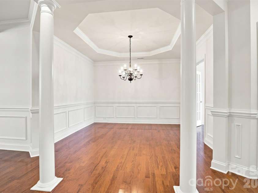 14703 Long Iron Drive, Huntersville, NC 28078.  MLS# CAR4411878, YatesRealty ID 43607. 