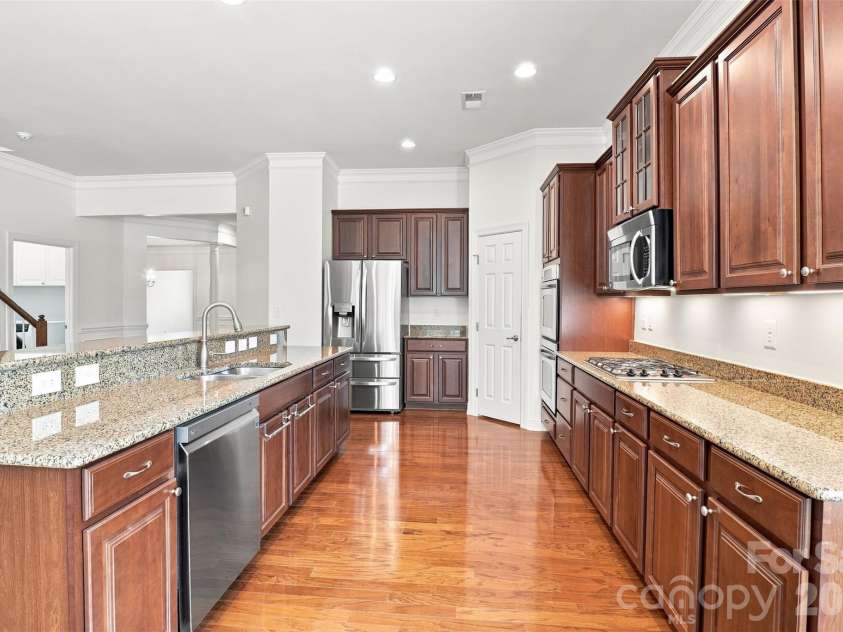 14703 Long Iron Drive, Huntersville, NC 28078.  MLS# CAR4411878, YatesRealty ID 43607. 