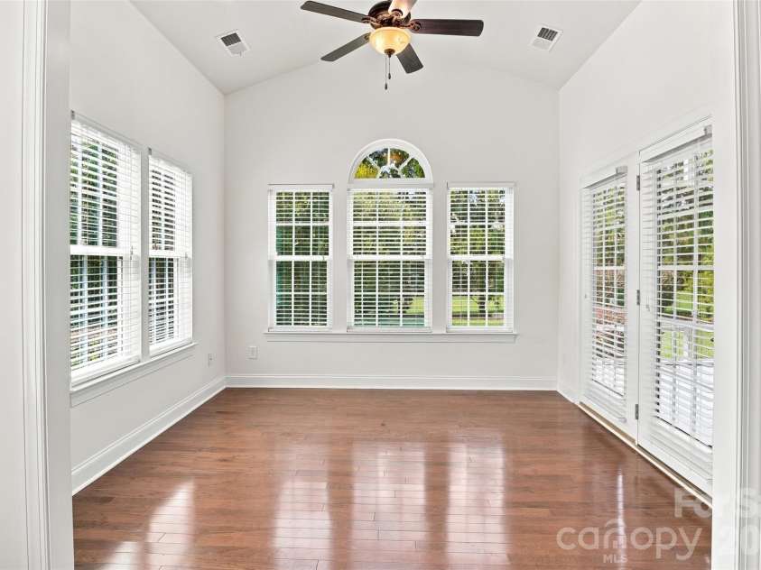 14703 Long Iron Drive, Huntersville, NC 28078.  MLS# CAR4411878, YatesRealty ID 43607. 